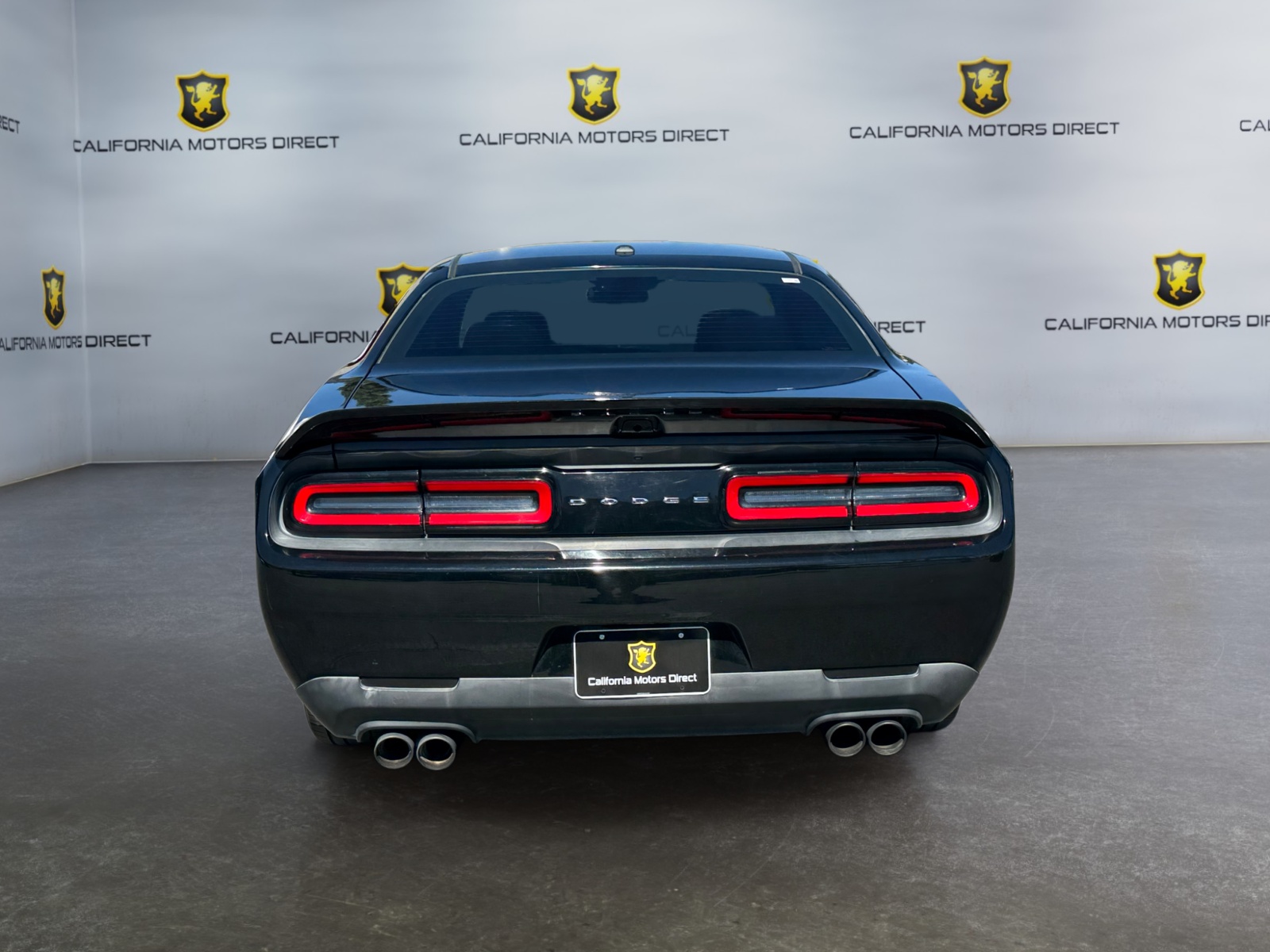 Dodge Challenger photo 4