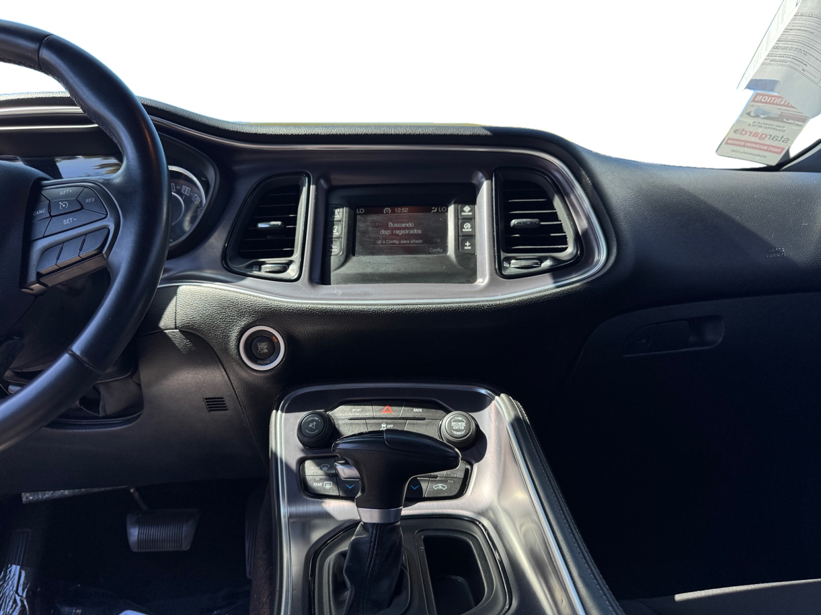Dodge Challenger photo 11