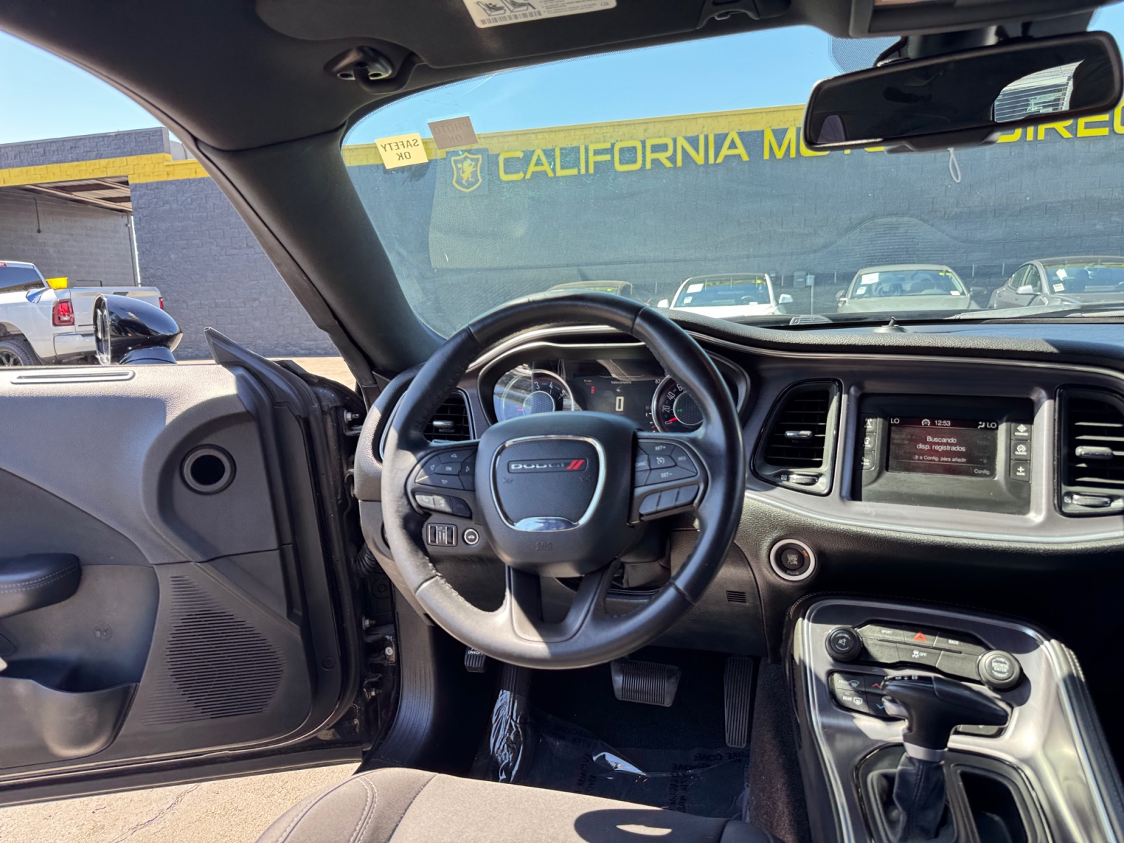 Dodge Challenger photo 15