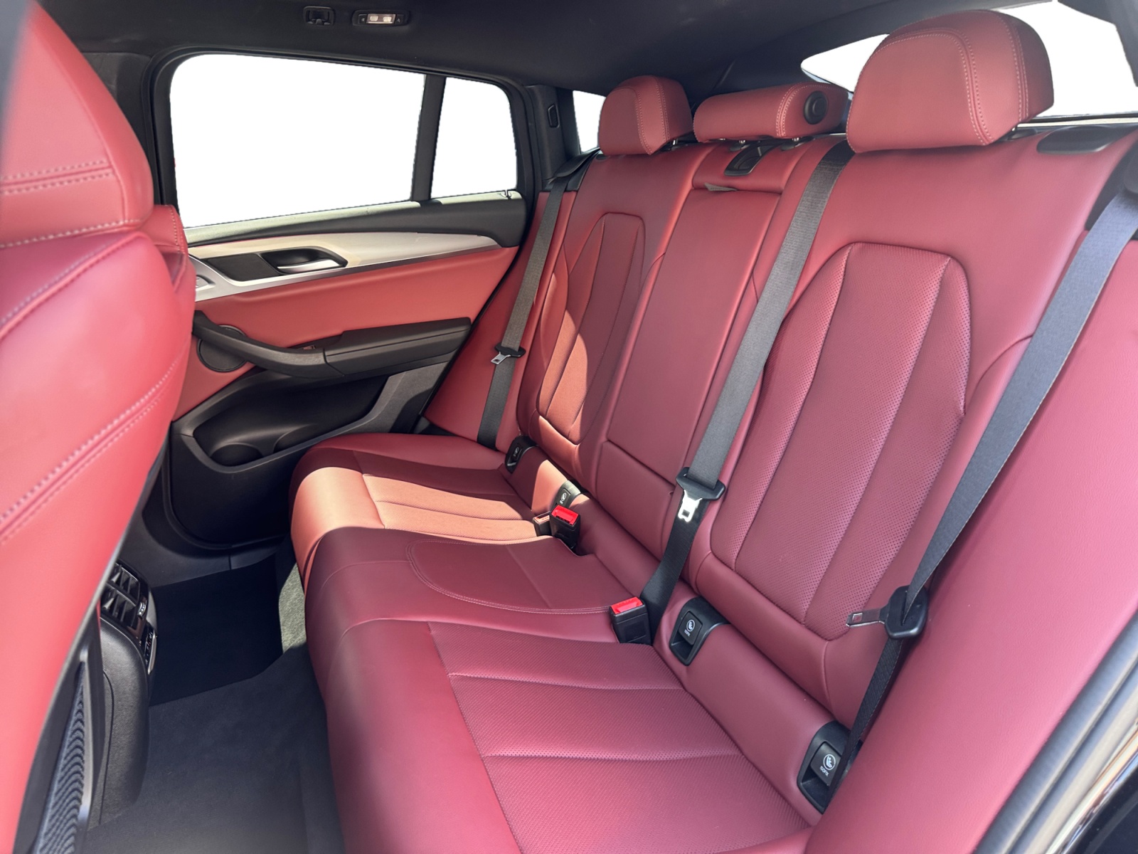 BMW X4 photo 13