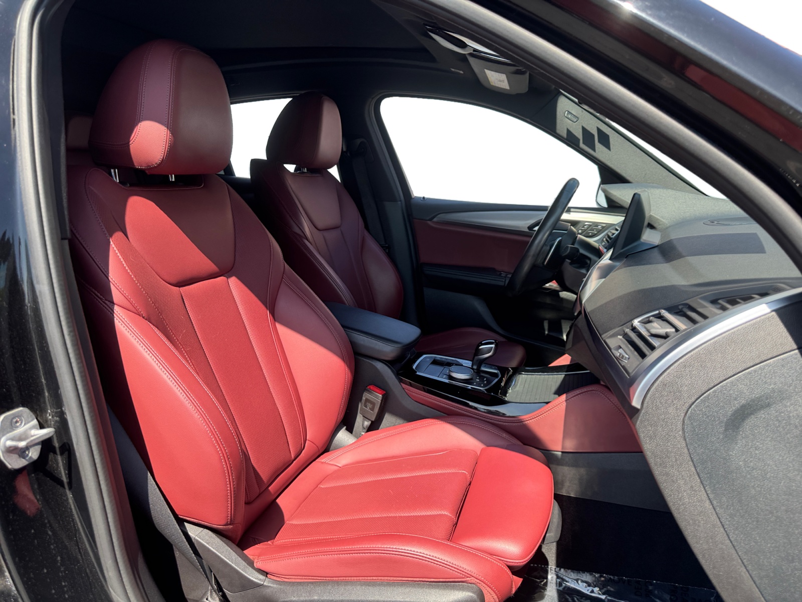 BMW X4 photo 15
