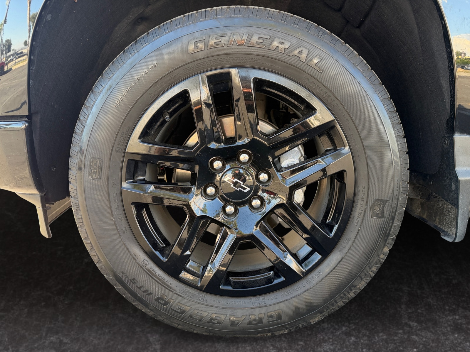 Chevrolet Silverado photo 14