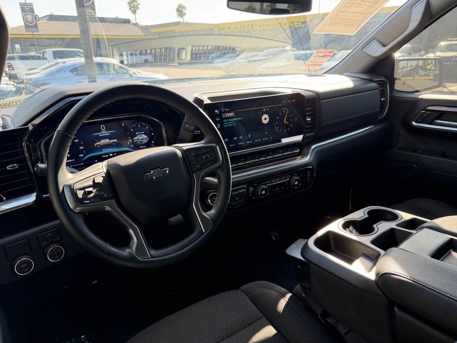 Chevrolet Silverado photo 17