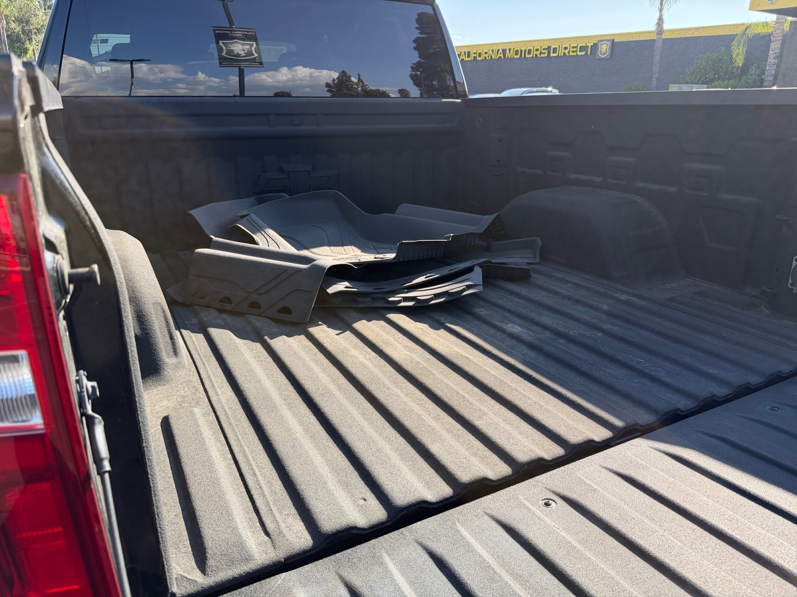 Chevrolet Silverado photo 18