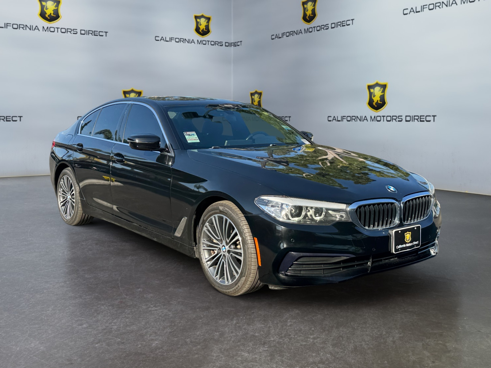BMW 5 Series photo 7