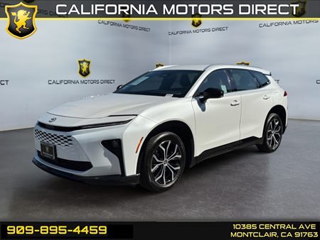 2025 Toyota Crown Signia XLE