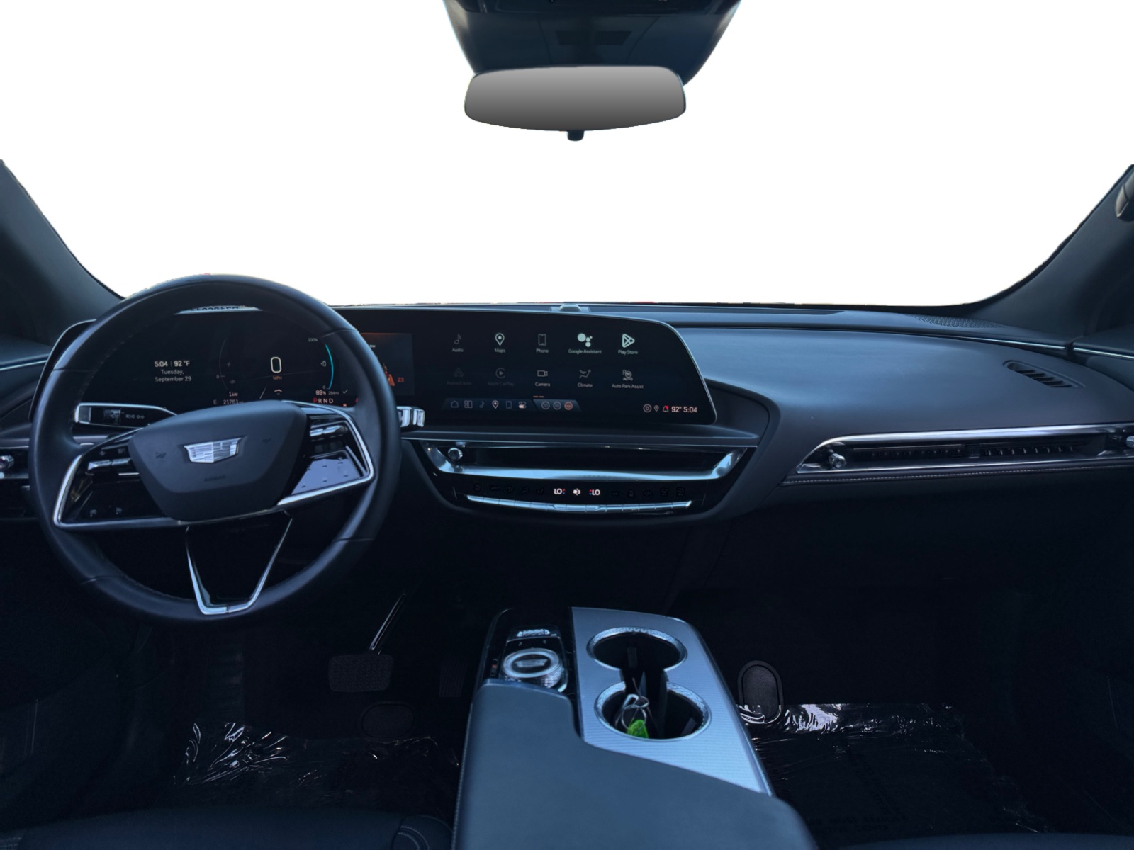Cadillac Lyriq photo 10