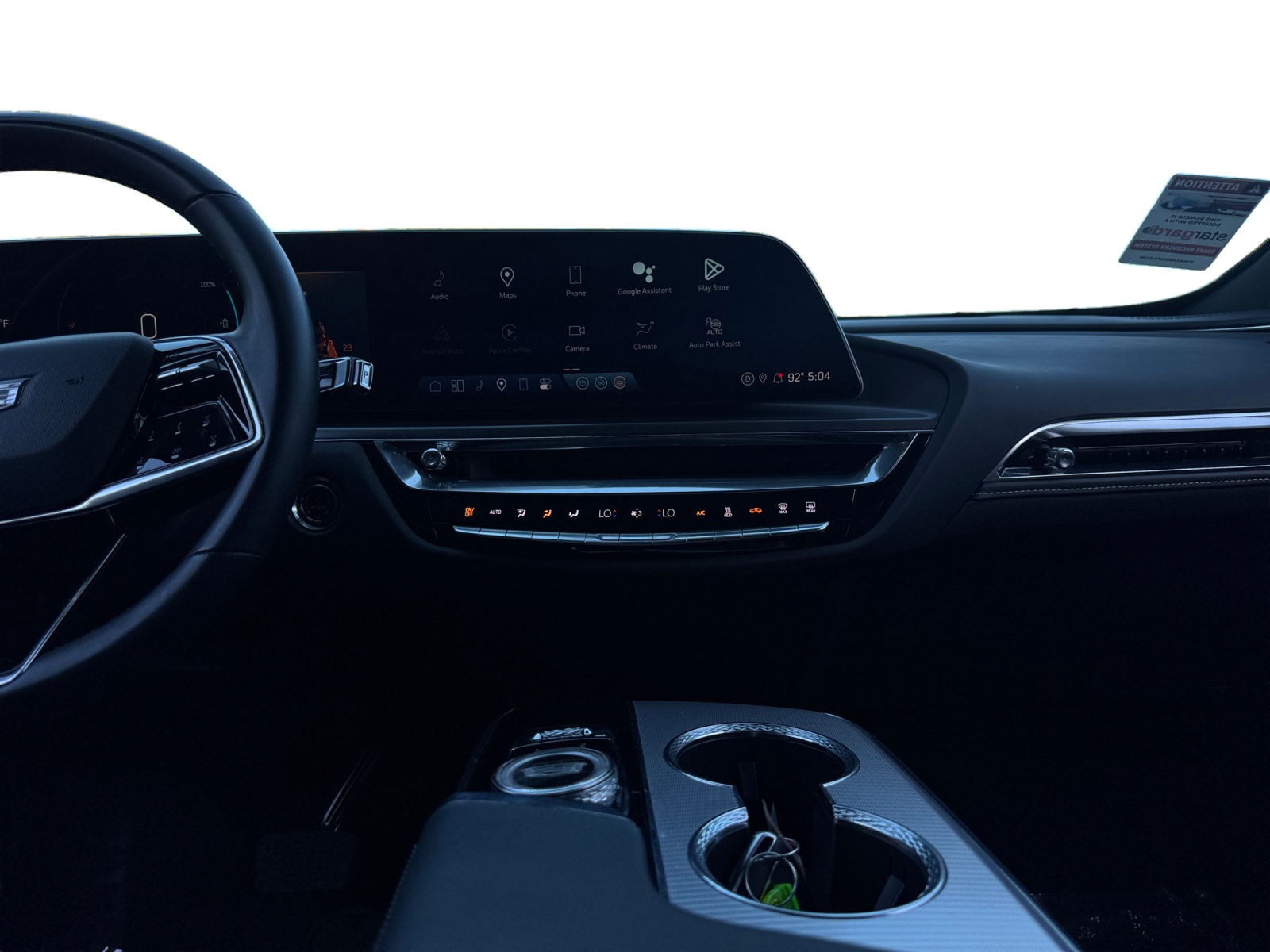 Cadillac Lyriq photo 11