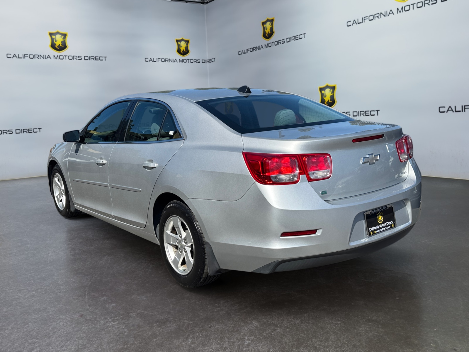 Chevrolet Malibu photo 3