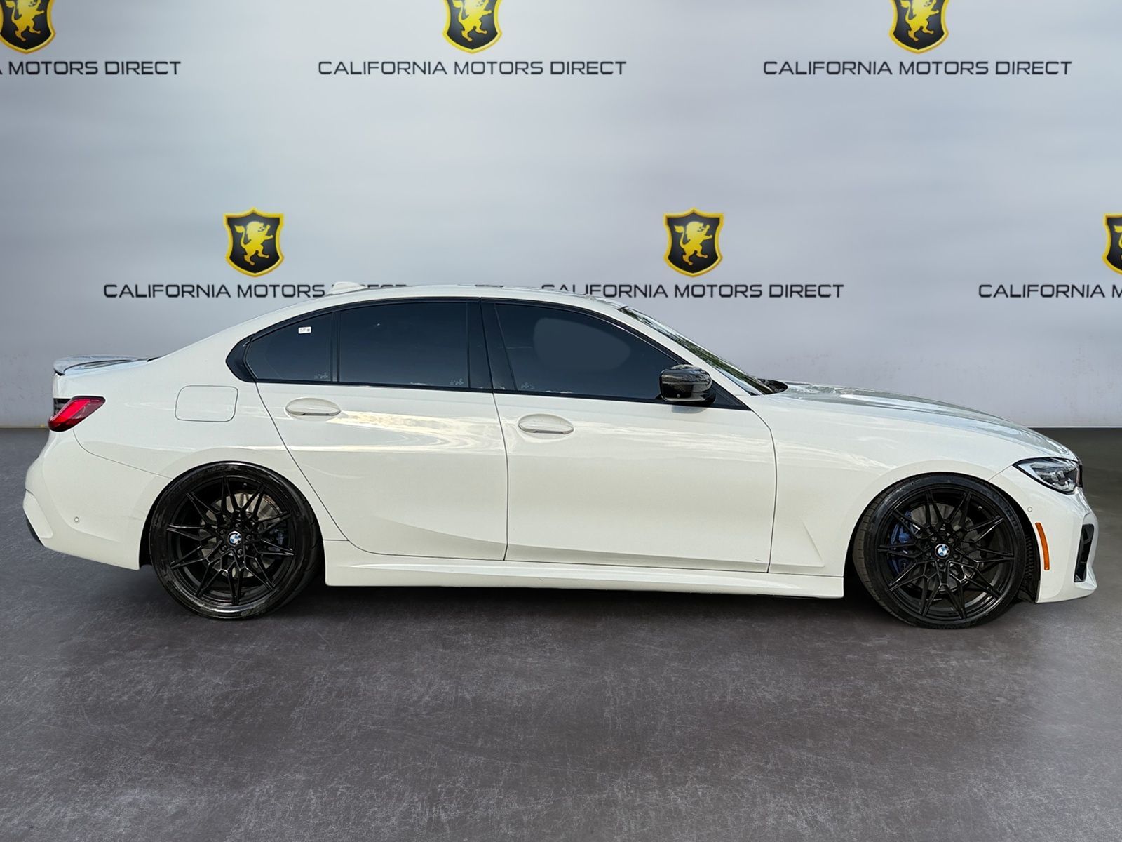 BMW 3 Series photo 6