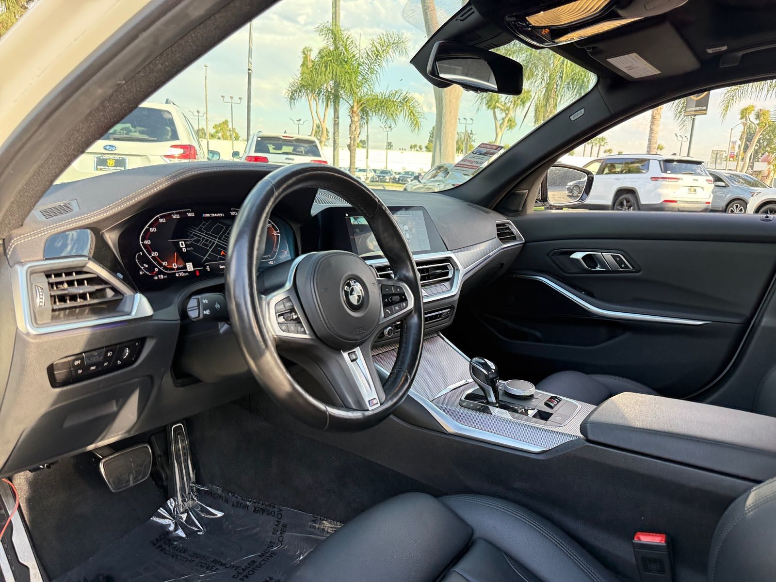 BMW 3 Series photo 15