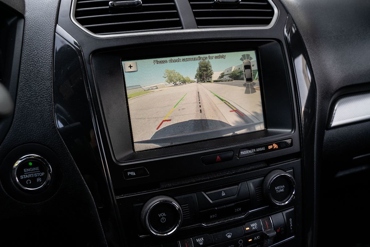 Sold 2018 Ford Explorer XLT in Montclair