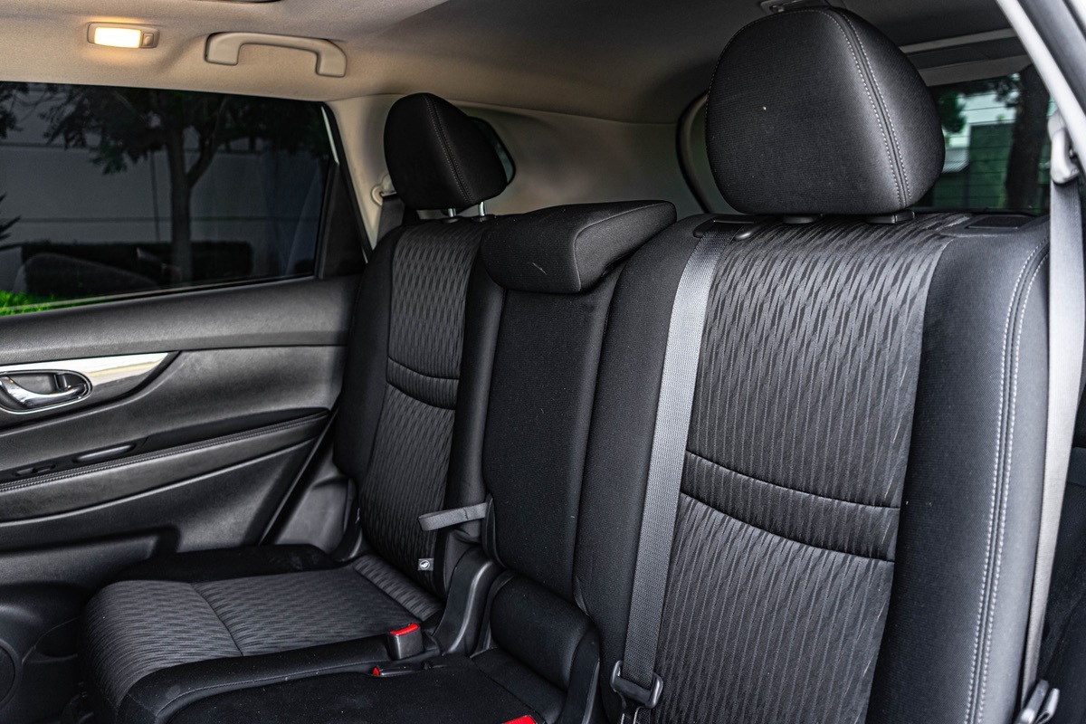 Sold 2017 Nissan Rogue SV in Montclair