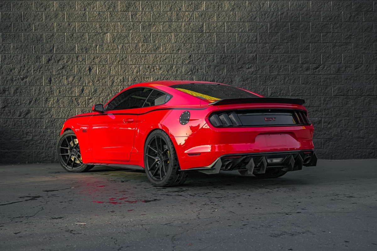 Sold 2017 Ford Mustang GT in Montclair