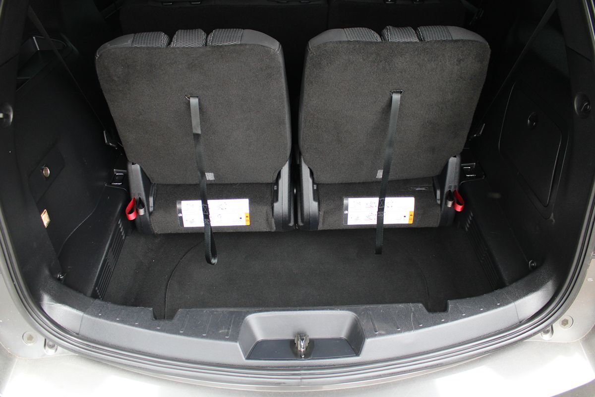 Sold 2016 Ford Explorer XLT in Montclair