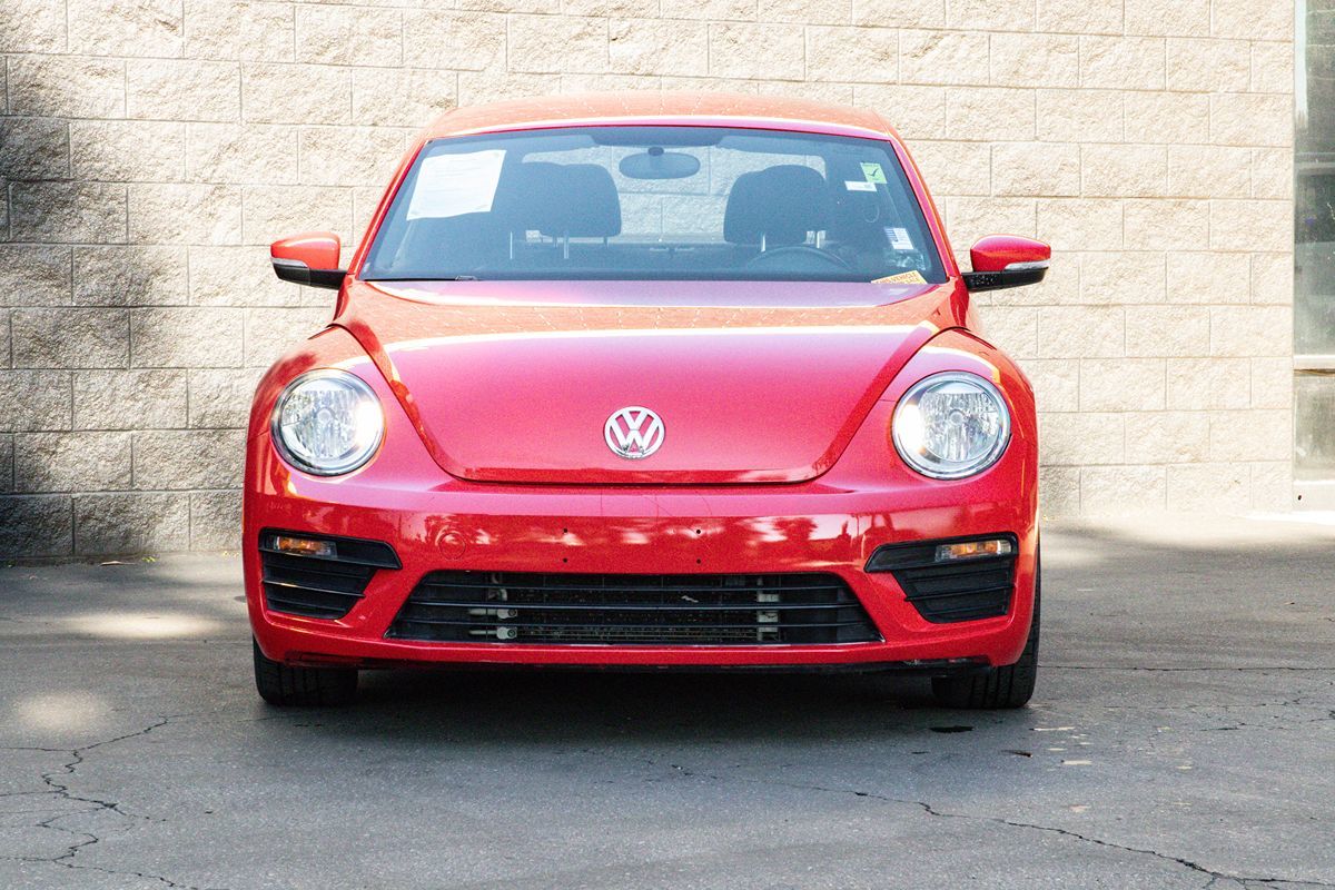 Sold 2019 Volkswagen Beetle S in Montclair