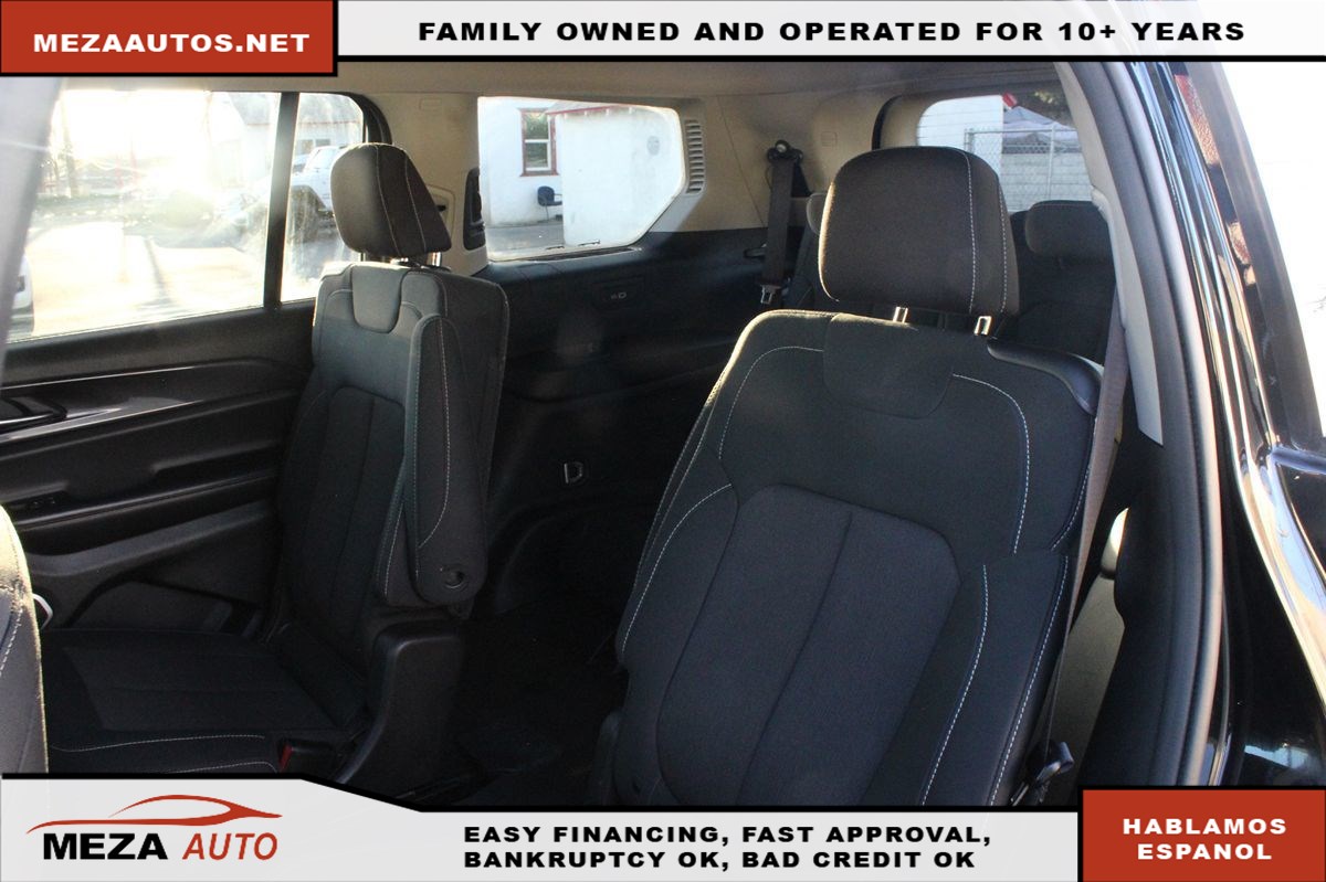 2022 Jeep Grand Cherokee L Laredo - Photo 8