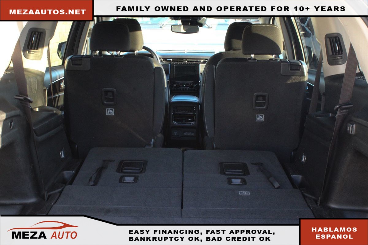 2022 Jeep Grand Cherokee L Laredo - Photo 6