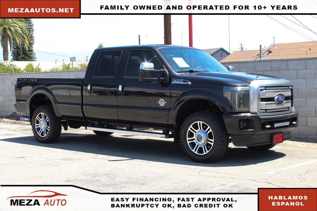 2015 Ford F-350 Lariat 4x4 Crew Cab 156-In SRW's photo