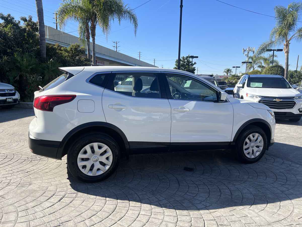 2019 Nissan Rogue Sport S - Photo 4