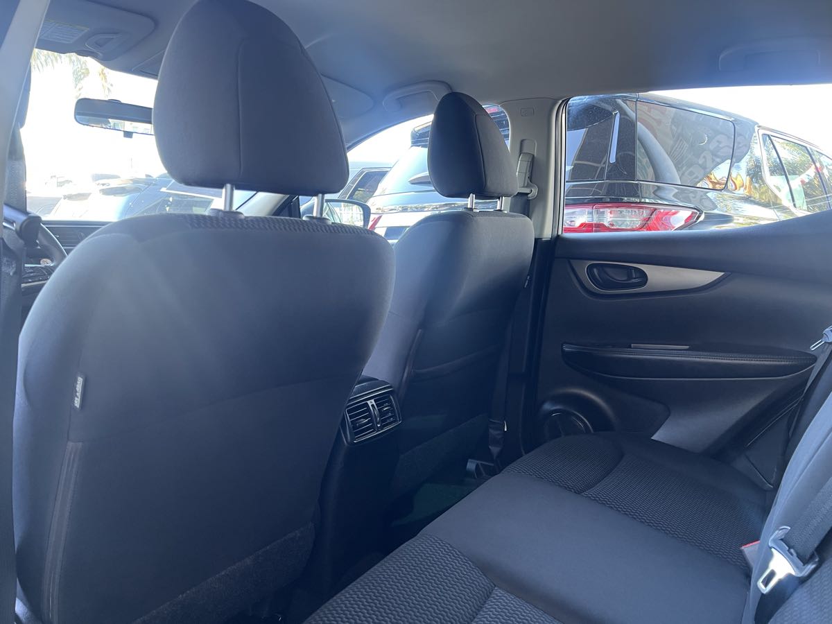 2019 Nissan Rogue Sport S - Photo 14