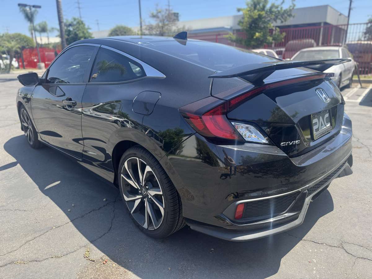 2017 Honda Civic Si - Photo 3