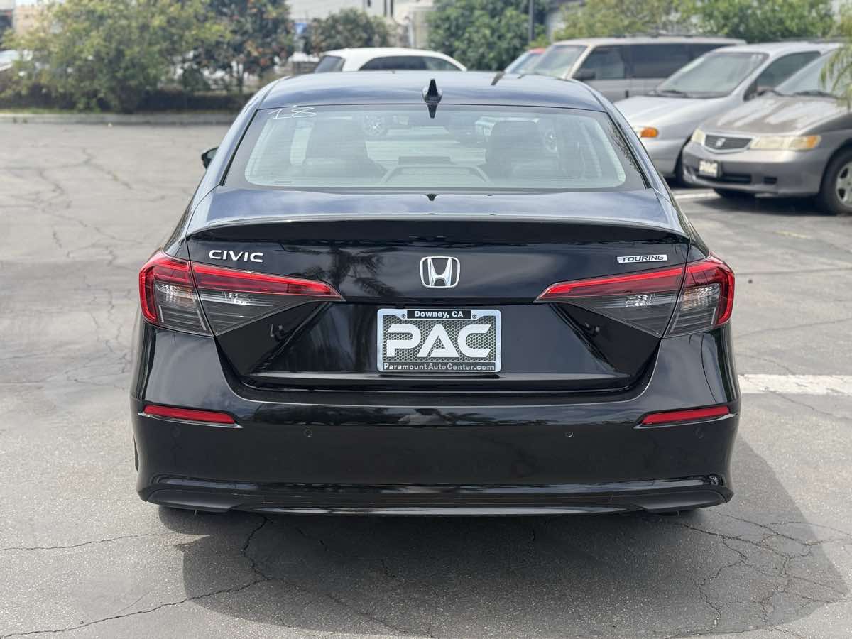 2022 Honda Civic Touring - Photo 6
