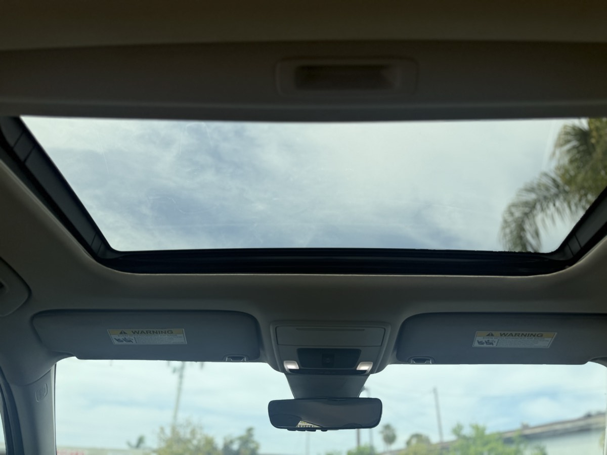 2022 Honda Civic Touring - Photo 20