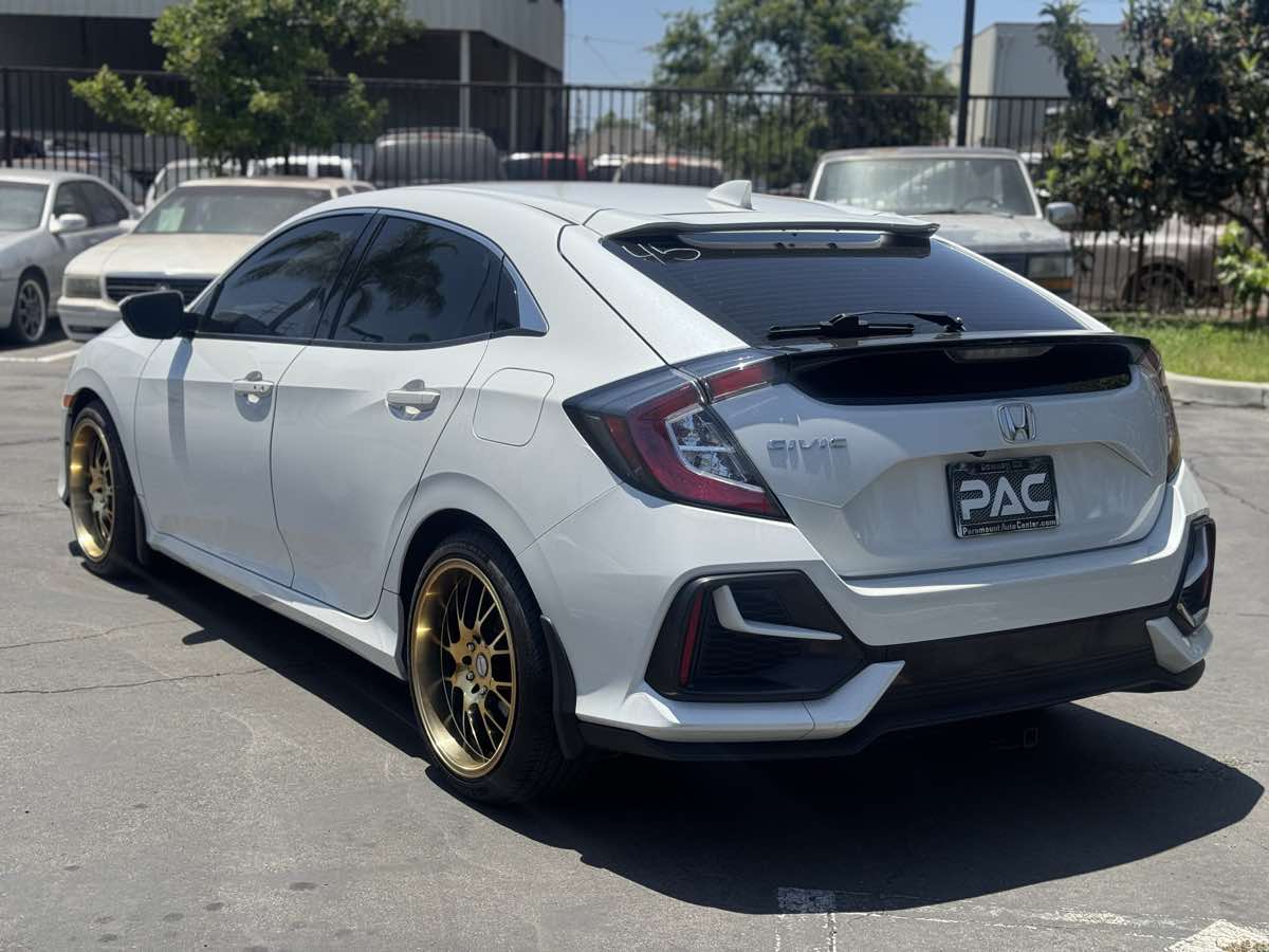 2020 Honda Civic Hatchback EX - Photo 4