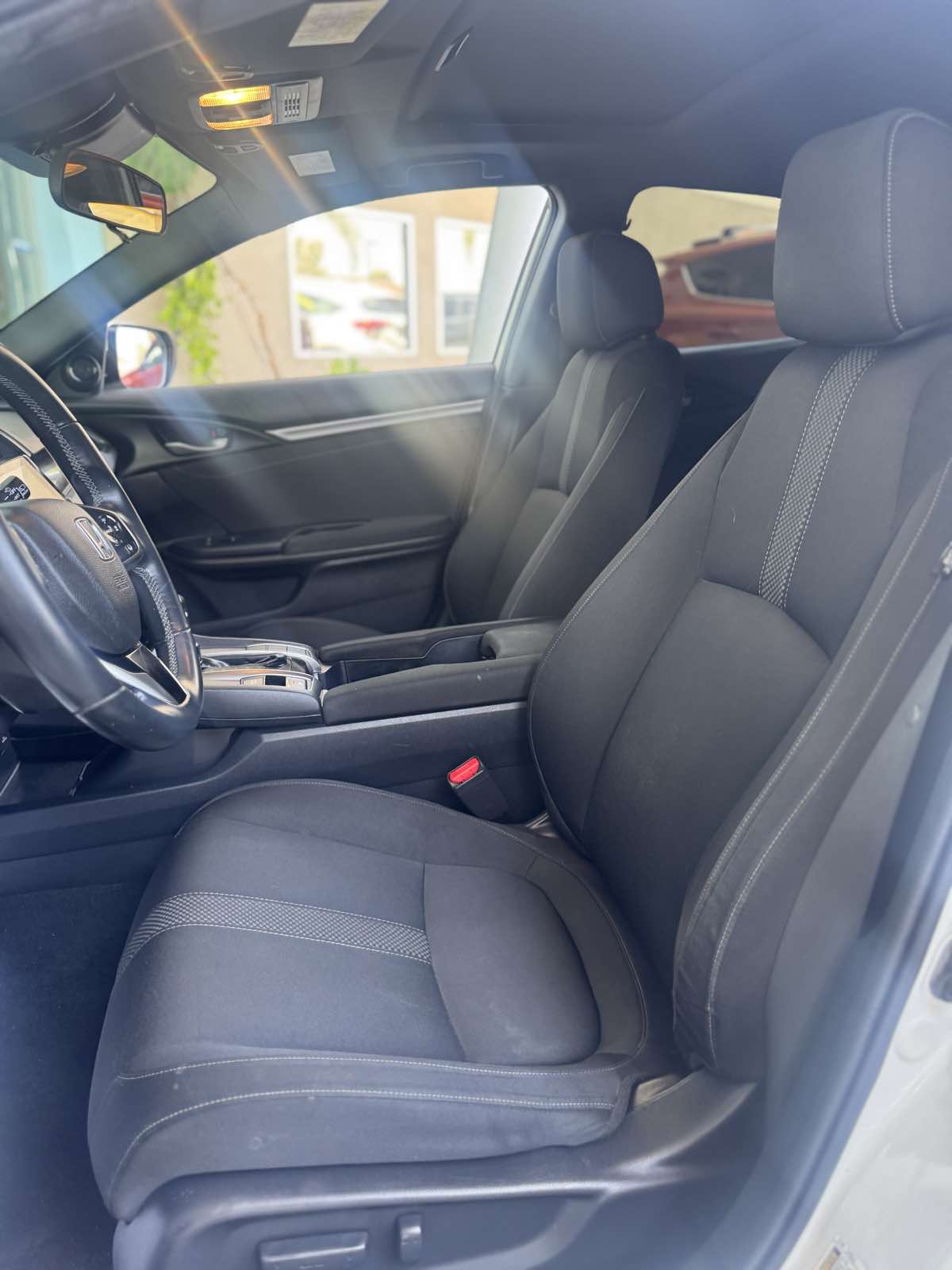 2020 Honda Civic Hatchback EX - Photo 9