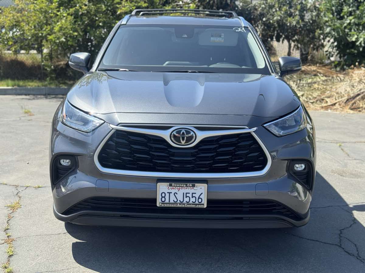 2020 Toyota Highlander XLE - Photo 7