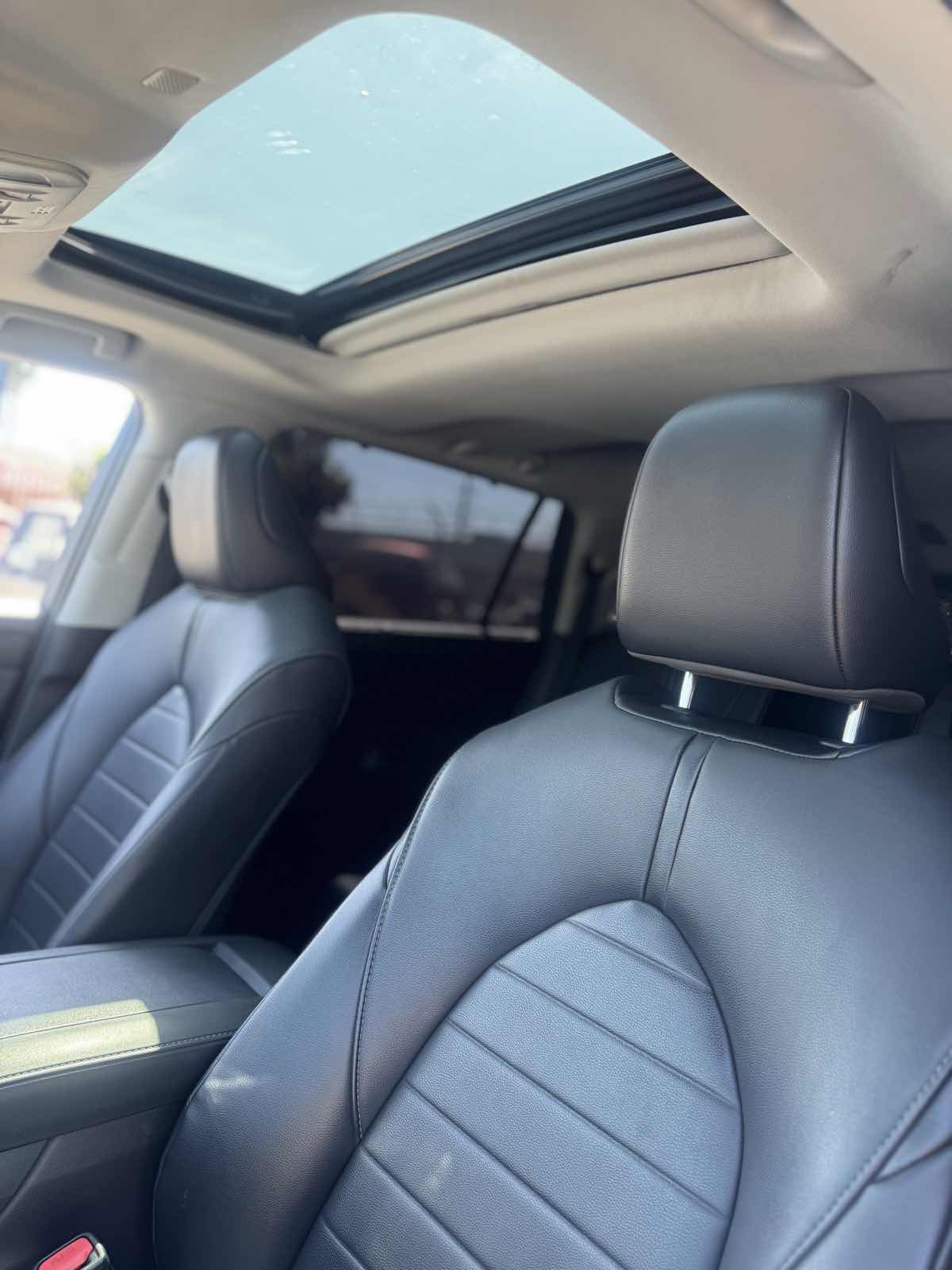 2020 Toyota Highlander XLE - Photo 13
