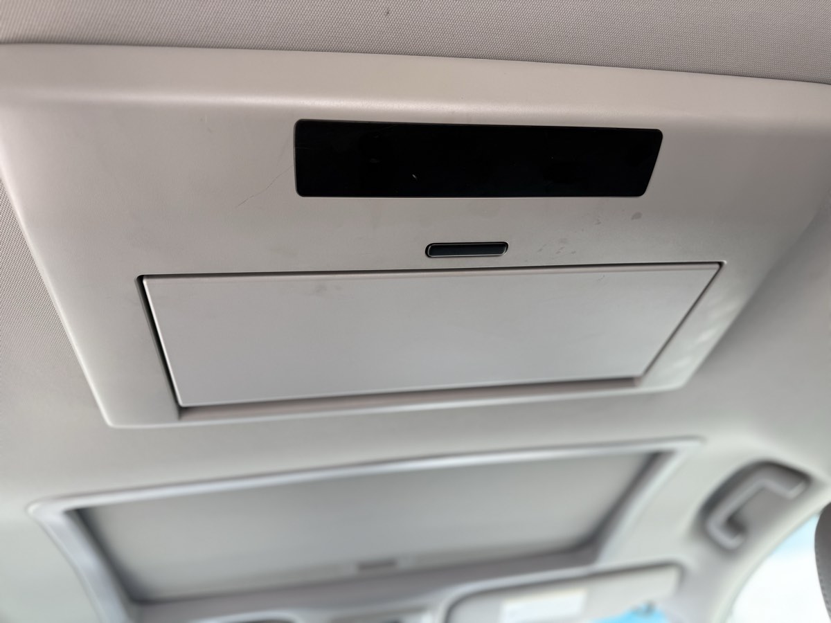 2017 Toyota Sienna XLE Premium - Photo 16