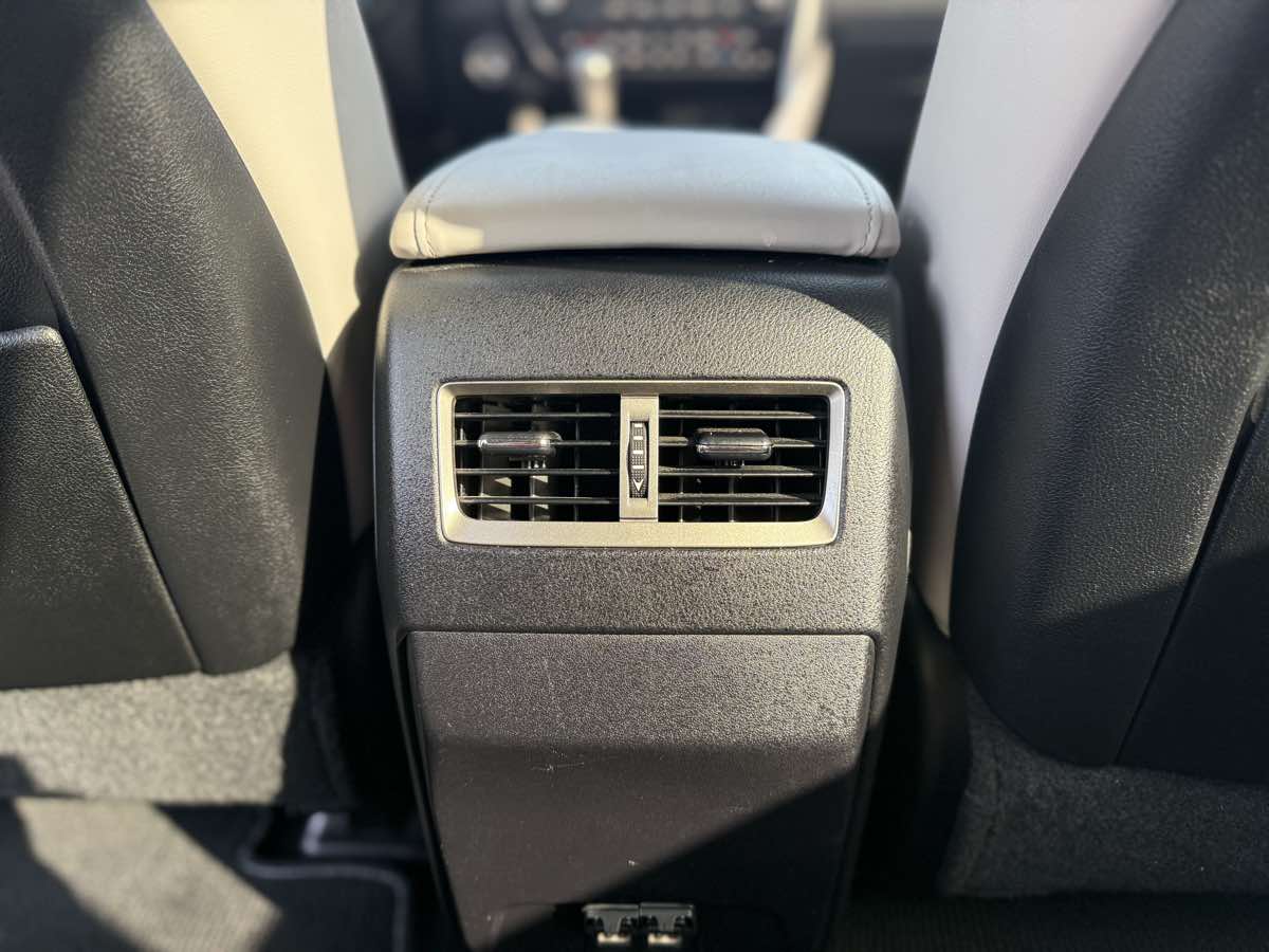 2022 Lexus RX 350 - Photo 18