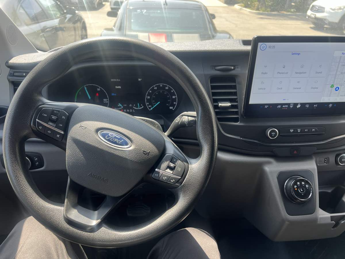 2022 Ford E-Transit Cargo Van Base - Photo 5
