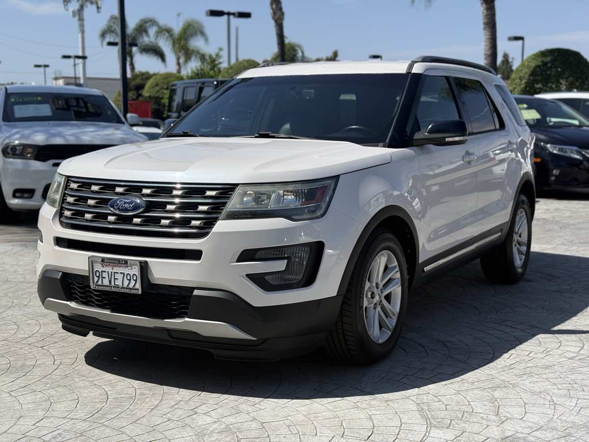 2017 Ford Explorer XLT FWD's photo