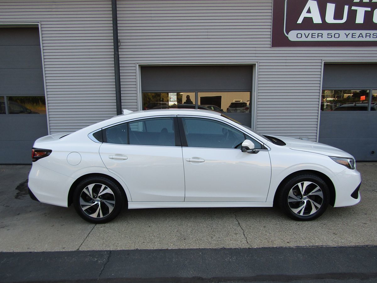 2020 Subaru Legacy Premium 2