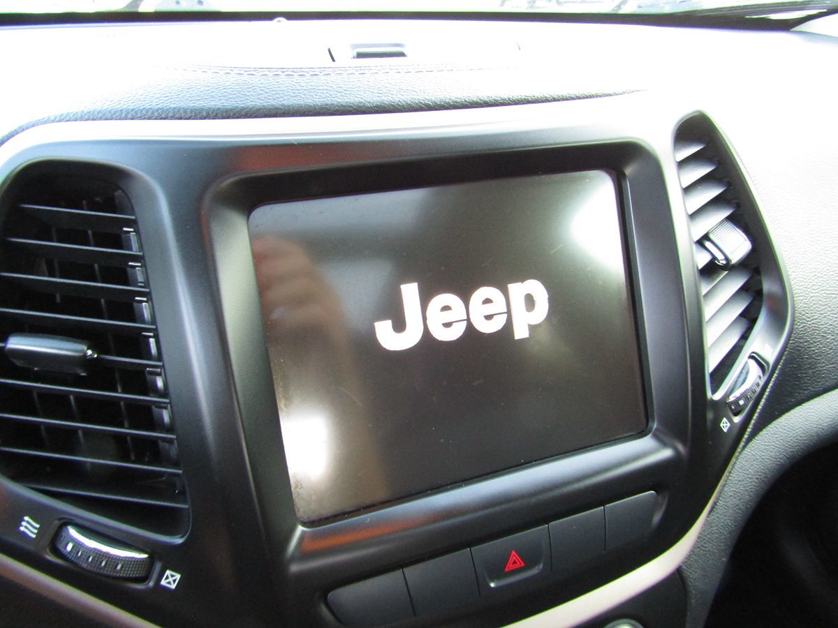 2014 Jeep Cherokee Limited 15