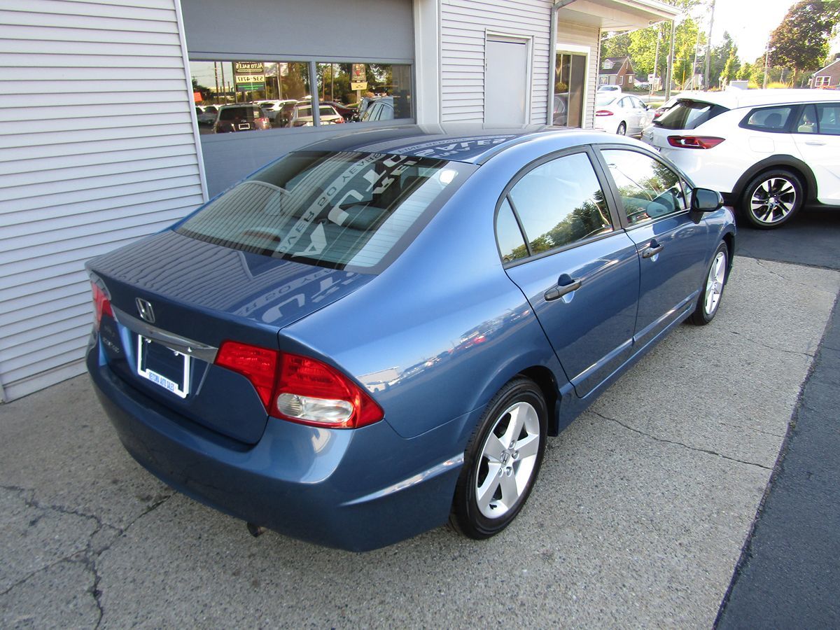 2011 Honda Civic Sdn DX-VP 3