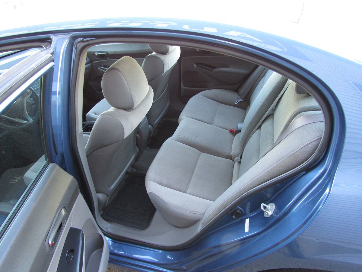 2011 Honda Civic Sdn DX-VP 5