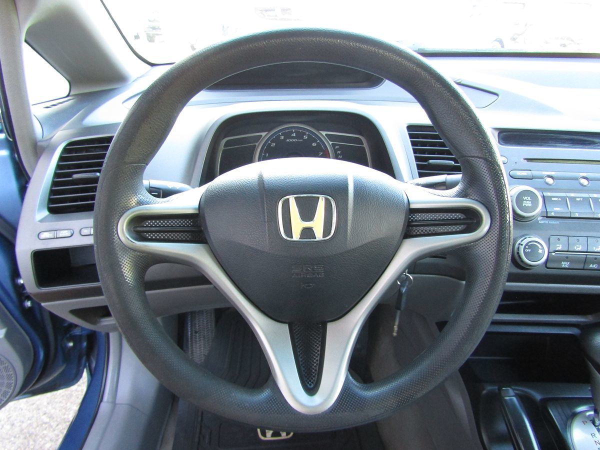 2011 Honda Civic Sdn DX-VP 6