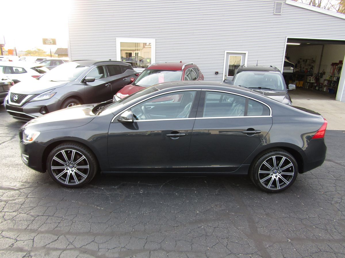 2015 Volvo S60 T6 Drive-E 2