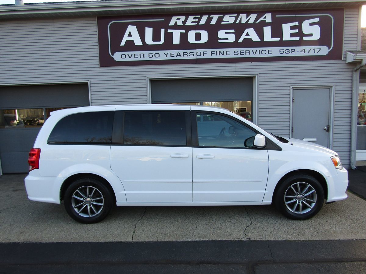 2016 Dodge Grand Caravan SE Plus 2