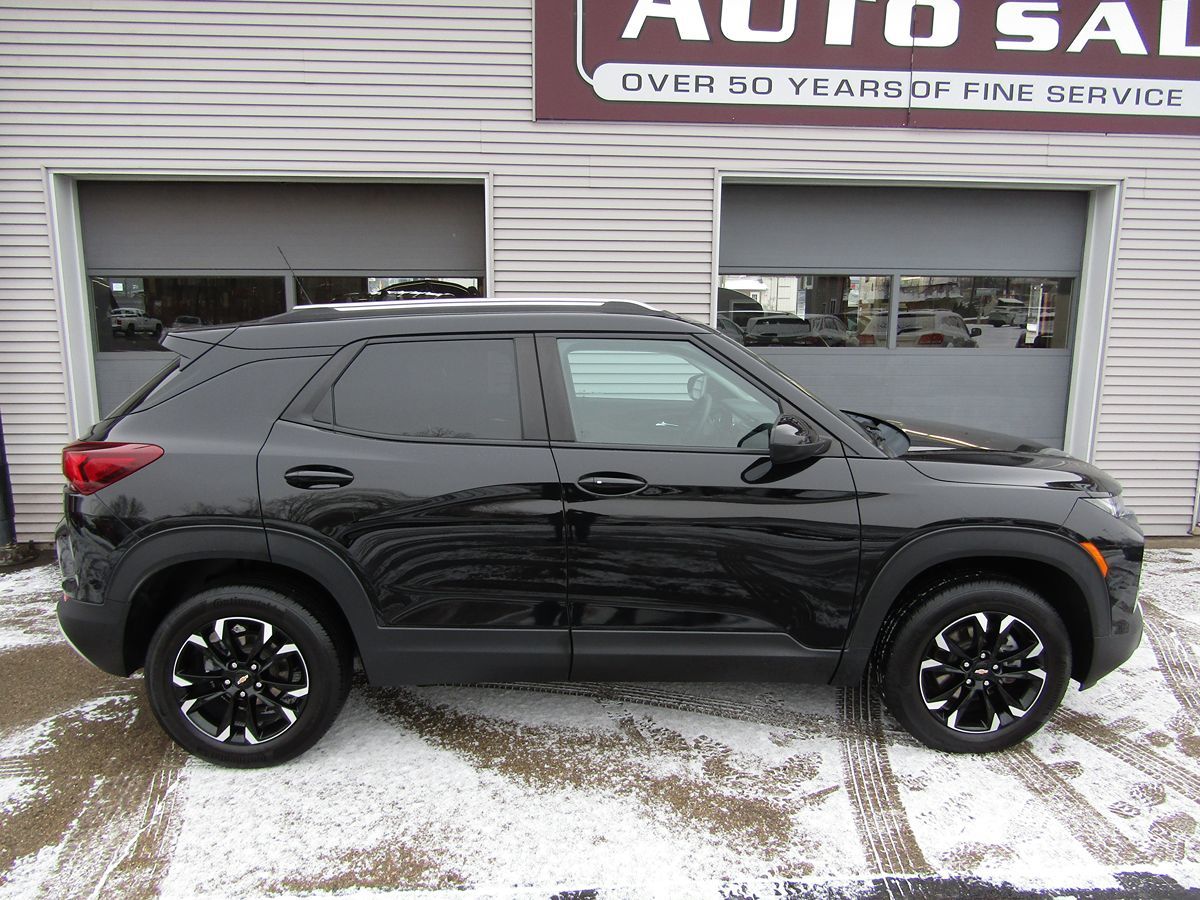 2022 Chevrolet Trailblazer LT 2