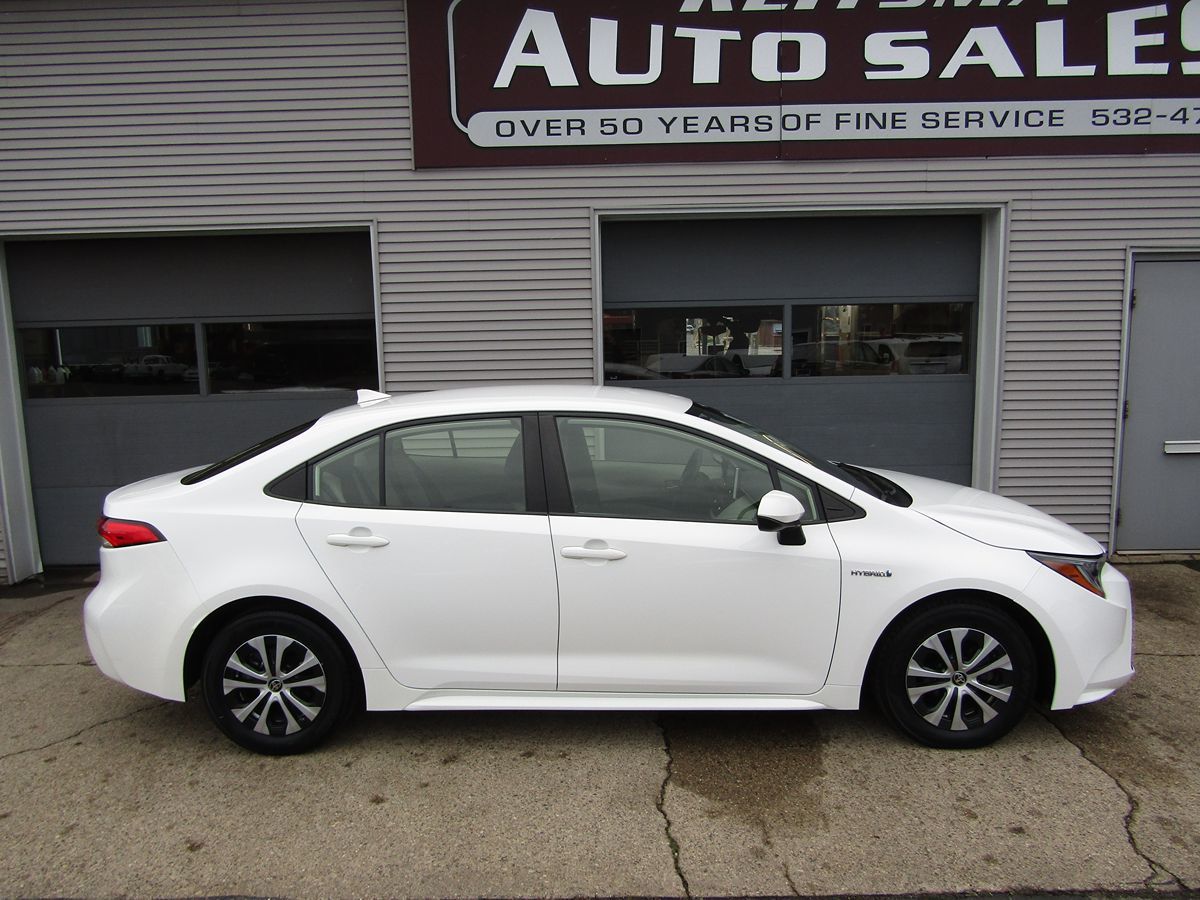 2020 Toyota Corolla Hybrid LE 2