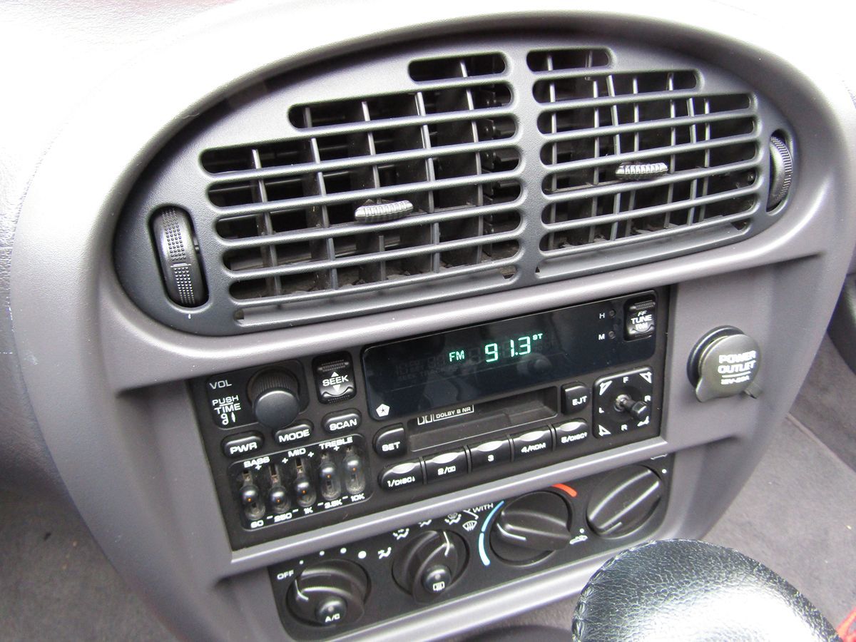 1999 Plymouth Prowler Base - Photo 14