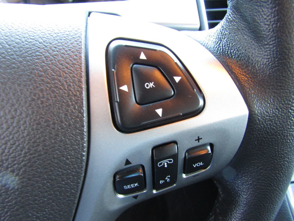 2017 Ford Taurus SEL - Photo 7