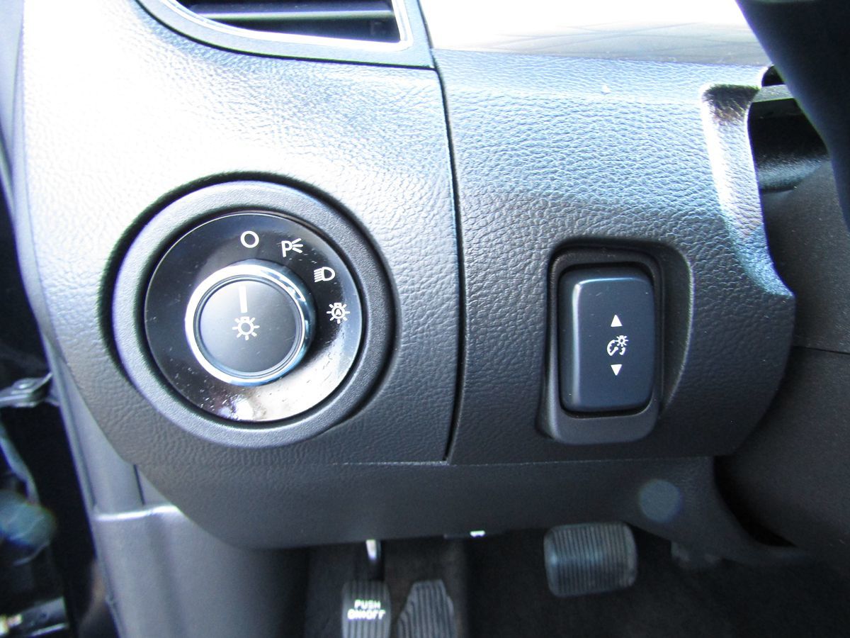 2017 Ford Taurus SEL - Photo 10