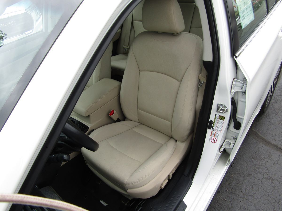 2019 Subaru Legacy Premium - Photo 33