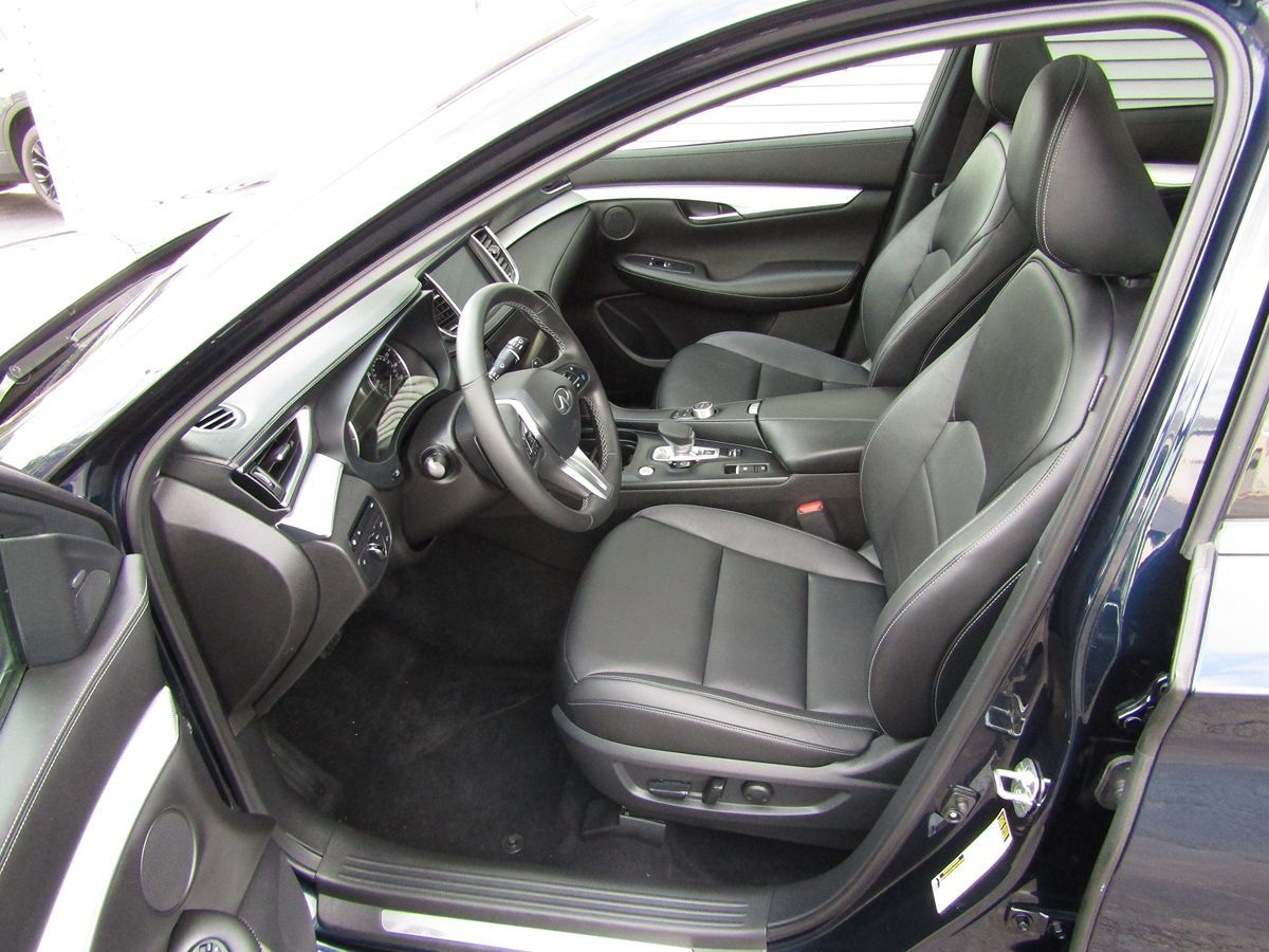 2021 INFINITI QX50 Luxe - Photo 4